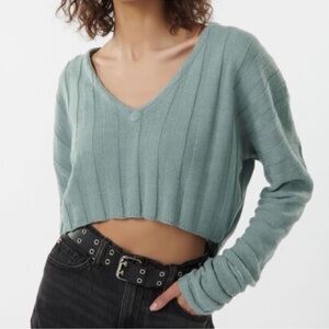 Garage | Ribbed Crop V-Neck Sweater
